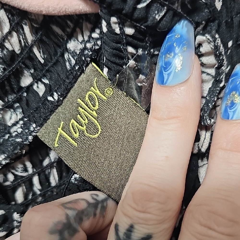 Taylor Black Floral Smocked Neck Mini Dress - Picture 2 of 3